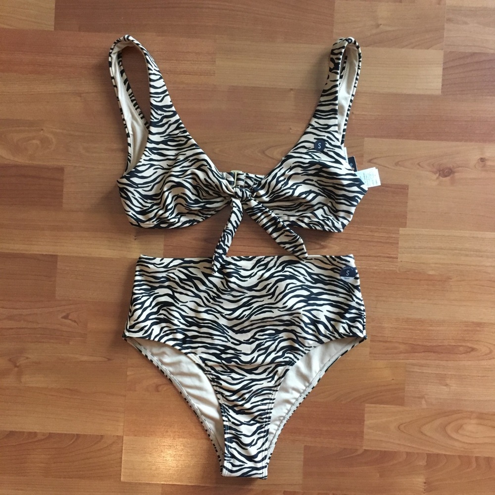 Hollister Tie Front Bikini